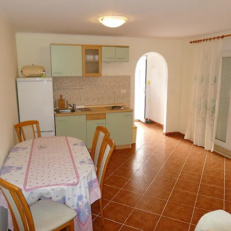 15504b Slatine